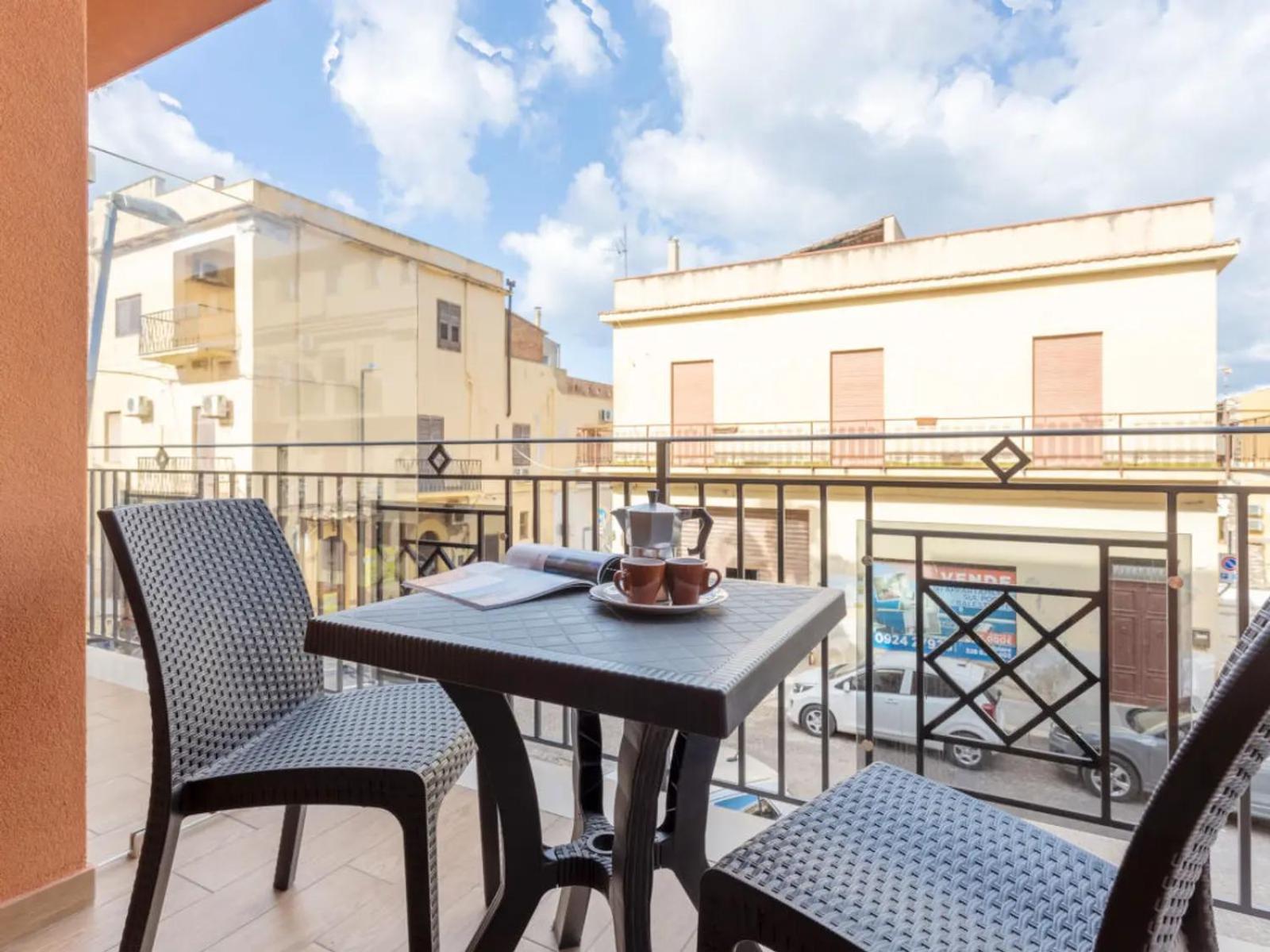Azzurra Apartments باليستراتي المظهر الخارجي الصورة