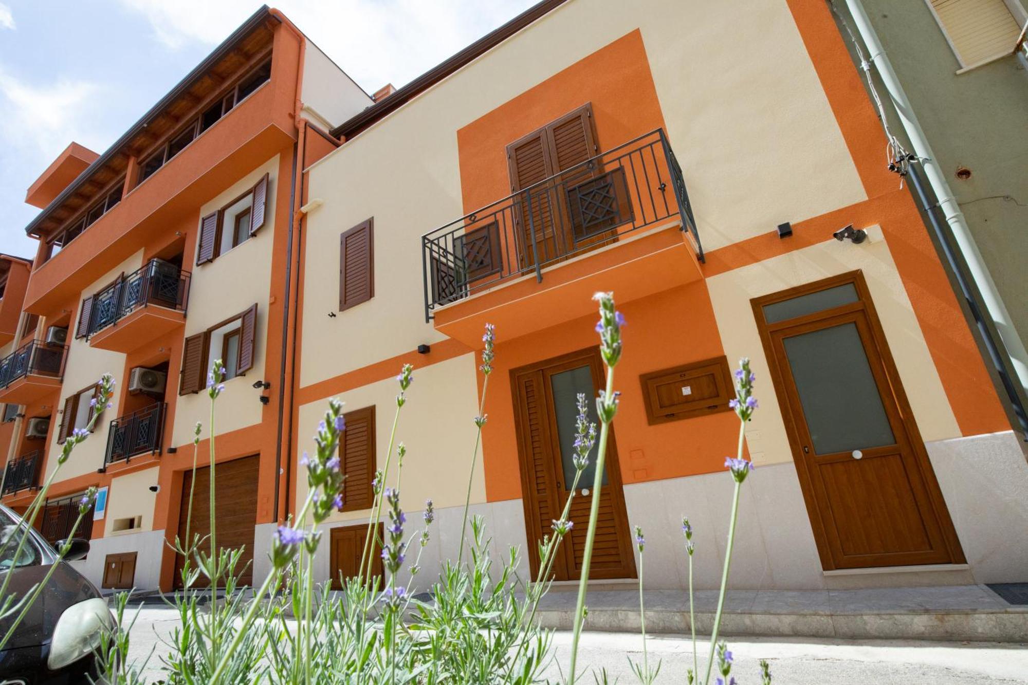 Azzurra Apartments باليستراتي المظهر الخارجي الصورة