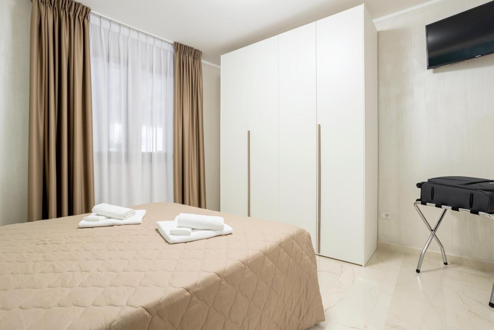 Azzurra Apartments باليستراتي المظهر الخارجي الصورة