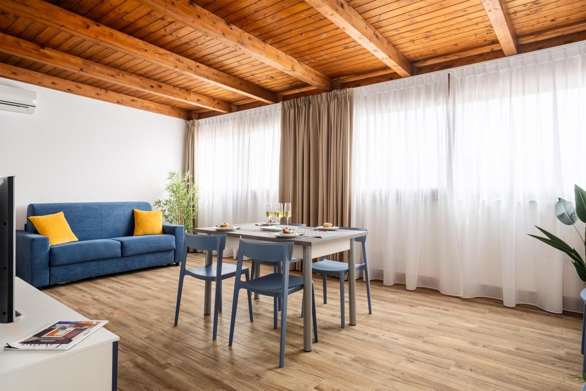 Azzurra Apartments باليستراتي المظهر الخارجي الصورة