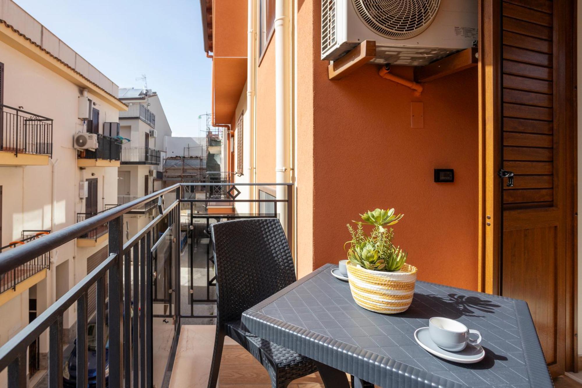 Azzurra Apartments باليستراتي المظهر الخارجي الصورة