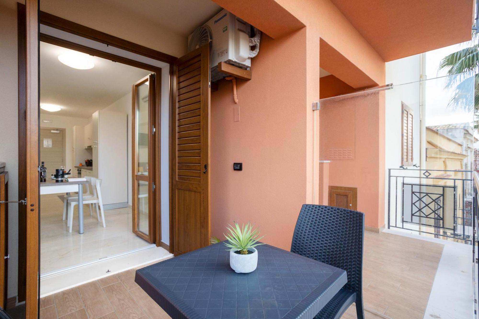 Azzurra Apartments باليستراتي المظهر الخارجي الصورة