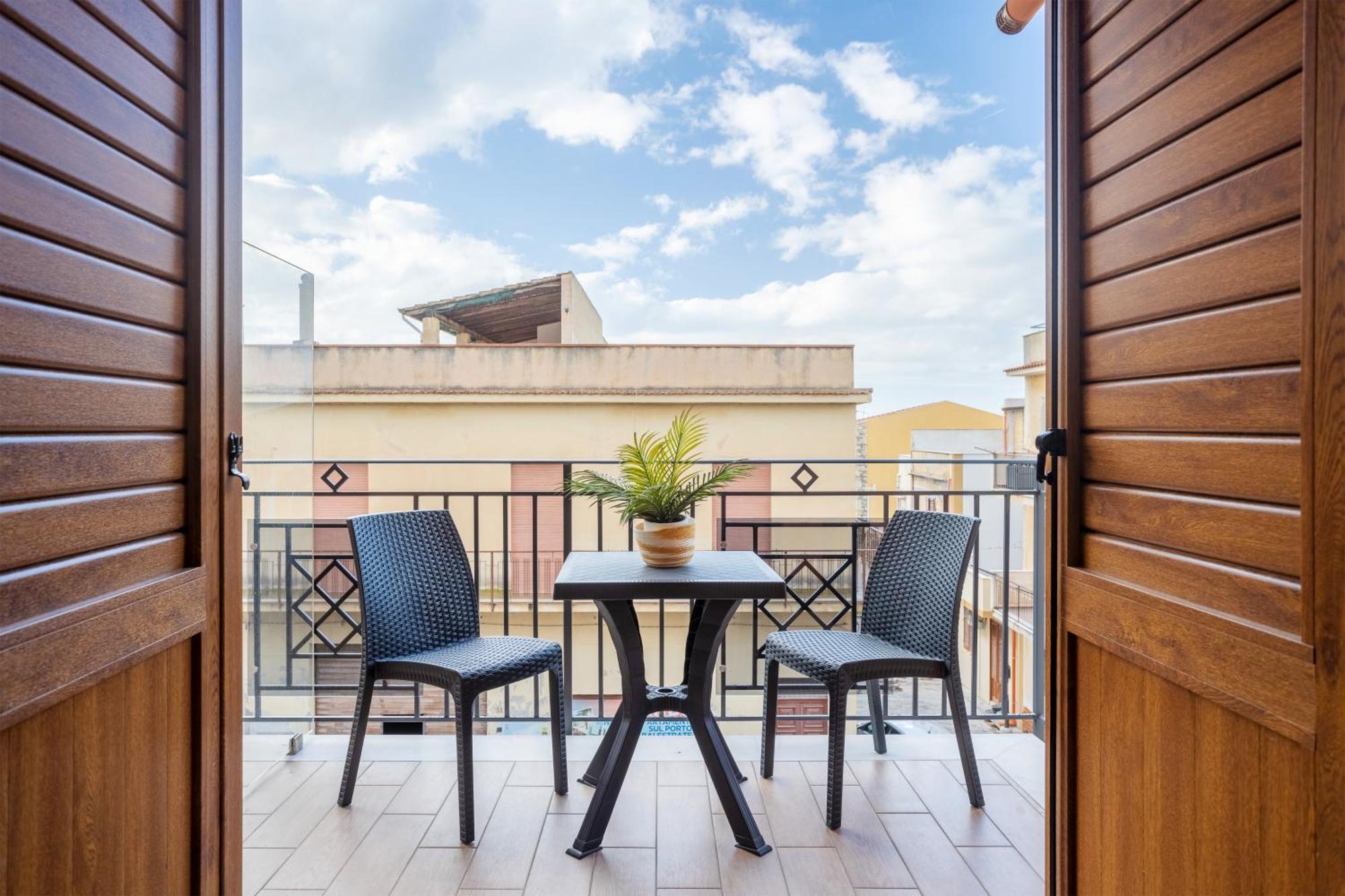 Azzurra Apartments باليستراتي المظهر الخارجي الصورة